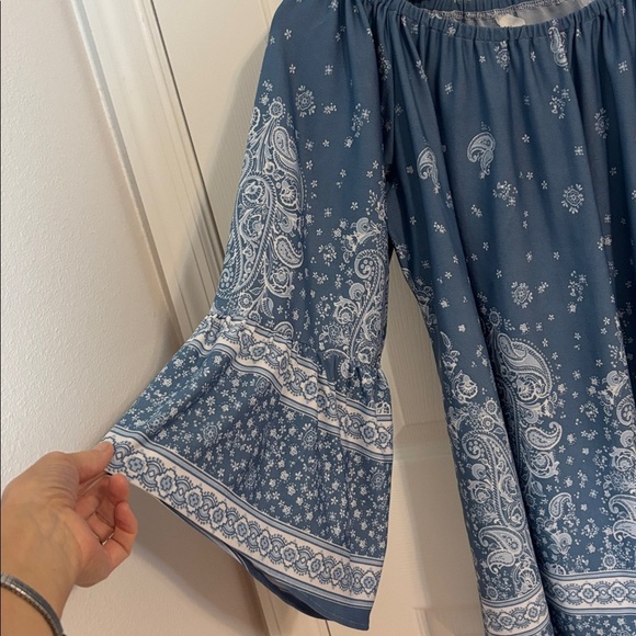 Blue and white Peasant style Tunic, long Top, 1X - Picture 3 of 4